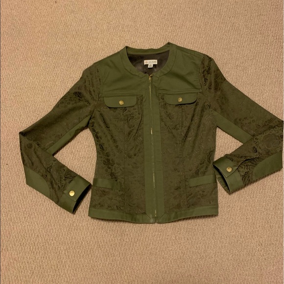 Guess jacket with gold details - Picture 1 of 3